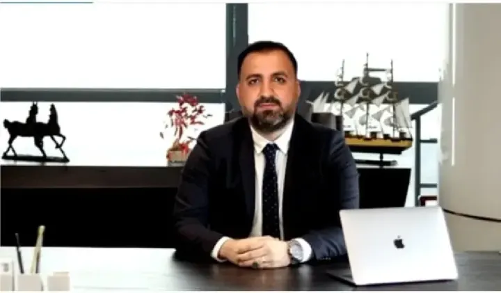 Ceyhan Müteahhitler Birliği Başkanı Yusuf Erdoğan, yayımladığı mesajla Ceyhanlı hemşehrilerinin ve milletin Cumhuriyet Bayramı’nı kutladı.
