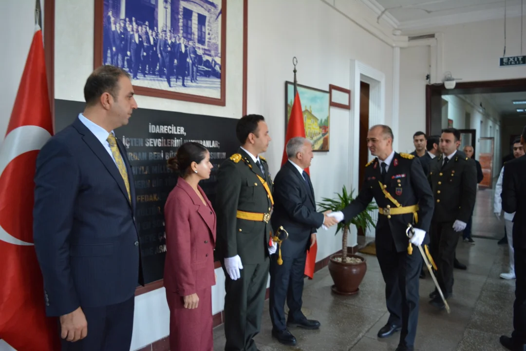 Ceyhan’da Cumhuriyetin 102. Yılı Gurur ve Coşkuyla Kutlandı