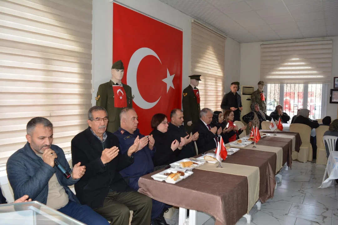 Ceyhan’da Şehit Uğur Şahin İçin Mevlid-i Şerif Programı