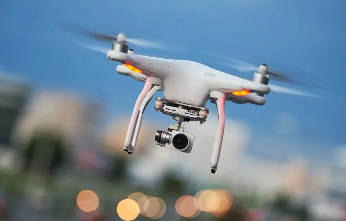 Toroslar EDAŞ Bölgesinde 173 Bin Elektrik Direği Drone İle Gece Gündüz Denetleniyor