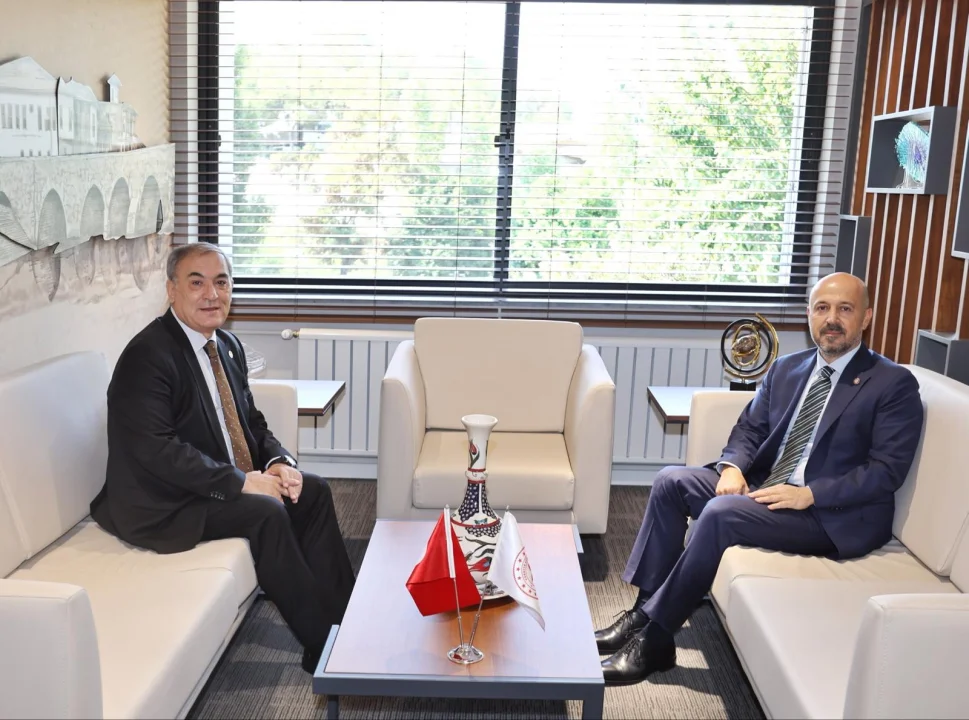Halil Nacar 3 Yıl Daha Görevde: Kent Protokolünden Başarı Dilekleri